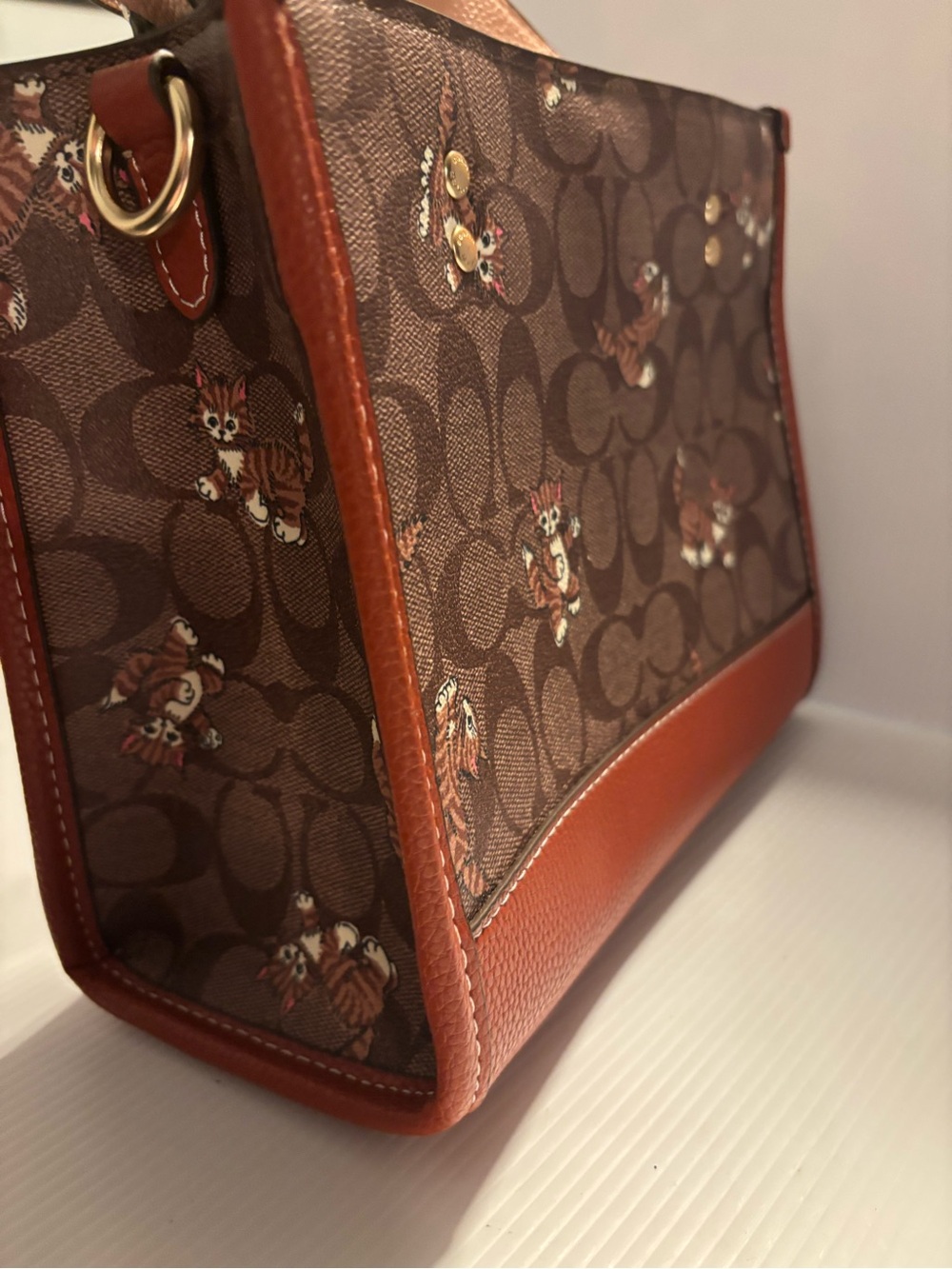 Coach Dempsey Tote 22 Signature Canvas Dancing Kitten Print - Picture 5 of 9